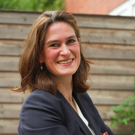 Christina Beckers